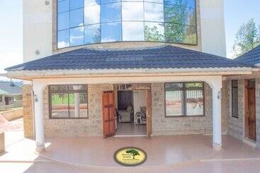 Отель Juniper Green Gardens Resort