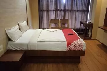 Hotel Mahadev Residency