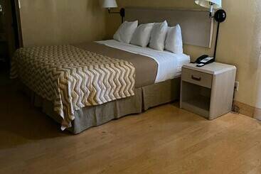 ホテル American Lodge Tacoma