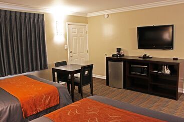 Hotelli Friendly Hills Inn