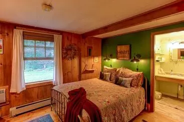 Hotelli Timberholm Inn