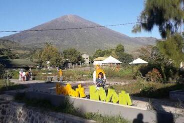 Szálloda Cemara Siu Bungalow