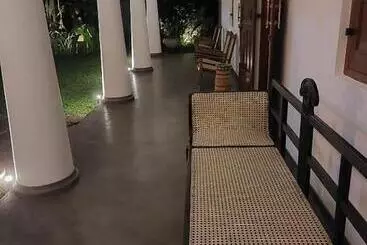 Hotel Dhyana Villa
