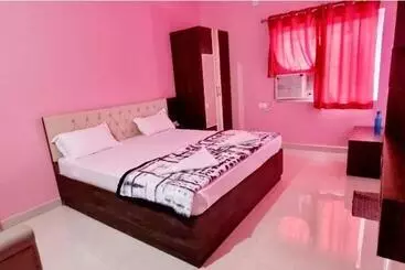 Hotel Maharaja Resort &