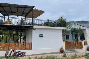 Pensionat Color Inn   Homestay & Cafe