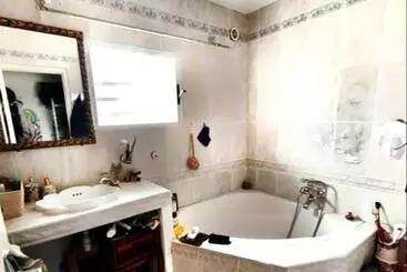 پانسیون Maison De Charme, En Plaine Poésie  Chez L Habitant