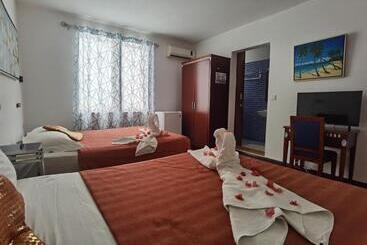 بنسيون Grand Bay Apartments