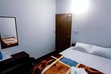 Hostel Secret Mirage Resort