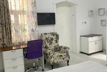 Pensionat Confort House