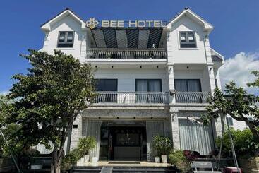 هتل Capital O 1194 Bee