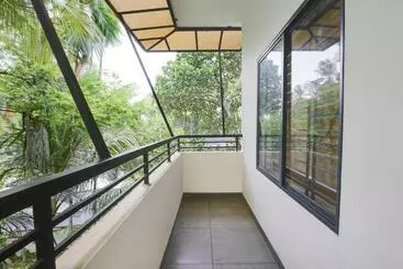 Hotel Collection O 81284 Deluxe Residency