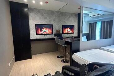 Pasay Condotel With Massage Chair And Ps4 Stellar Suites