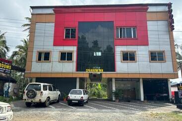 מלון דירות Sparrow Inn