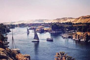 تختخواب و صبحانه The White House