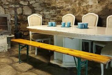 Le Gîte De La Bergerie Des Chalots