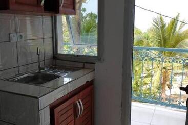 בית מלון כפרי Les Yillaga