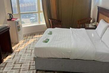 فندق عبير العزيزية