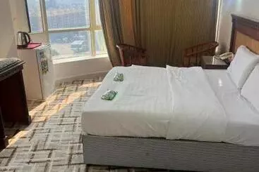 فندق عبير العزيزية