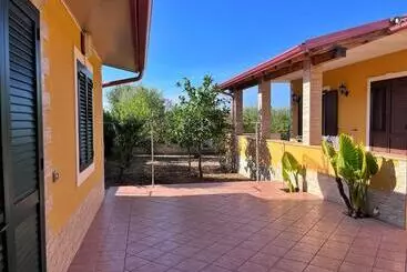 Aamiaismajoitus (B&B) Villa Giudice Luxury Home