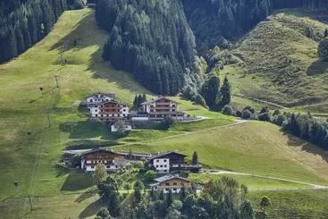 هتل Am Mitteregghof