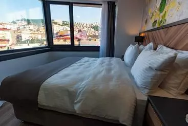 Hostelli Yusufhan  Suites