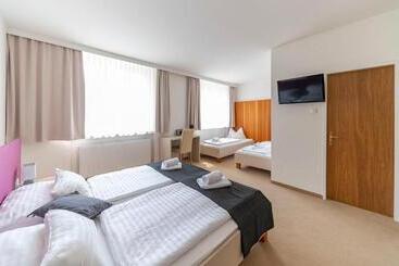 ホテル Joschi Sporthaus Hochkar