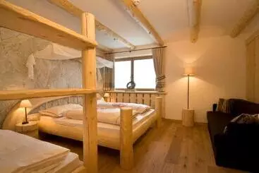 ホテル Piz Seteur