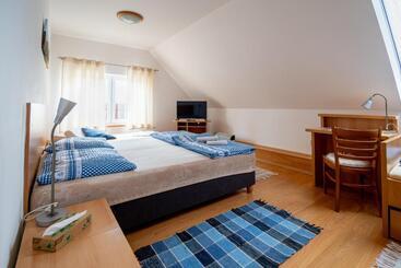 膳宿费 Penzion V Koutě