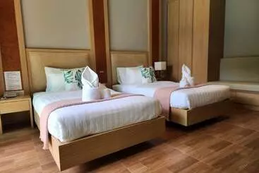 Huoneistohotelli Alaita Boutique Phuket