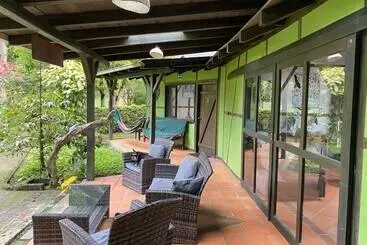 ホテル Tambo Quinde