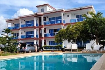 هتل آپارتمان Aparta Hotel Madome