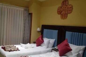 هتل Green Valley Boutique