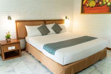 פנסיון Puri Indrakila