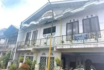 Pensione Spot On 92776 Panorama House Near Lokon Camping Ground