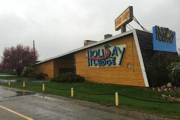 Holiday Lodge Motel Campground