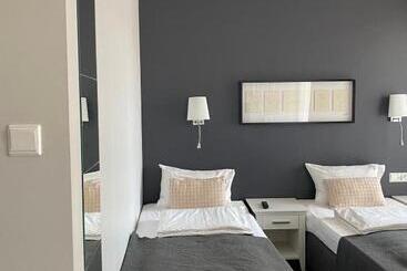 ホテル Amber Suite   Adults Only