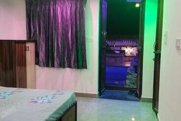 Отель Mehru Mount Villa