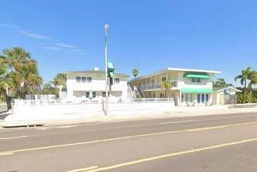 Hotelli Oasis Palms Resort