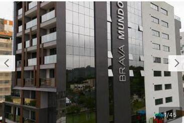 ホテル Boutique Brava Mundo   Sc