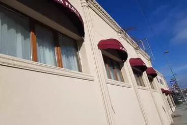 ホテル La Pearl Konaklama