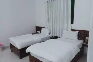 Oyo Hotel Hr International Restaurant