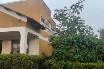 هتل Sawa Sawa Guest House