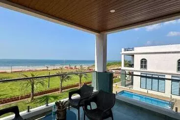 Resort Aqualina