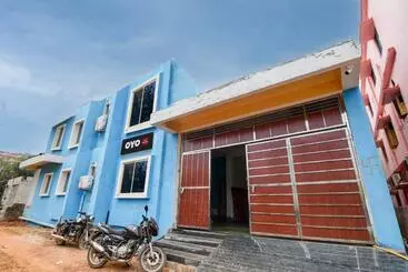 Hotel Oyo Blue Valley