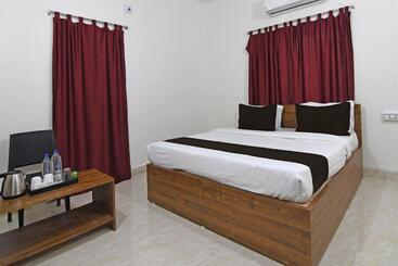 Oyo Hotel Bijaya Premium