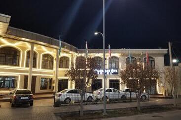 هتل Ota Abdusalom