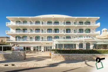 Hotel Hotiday Room Collection   Leuca Lungomare