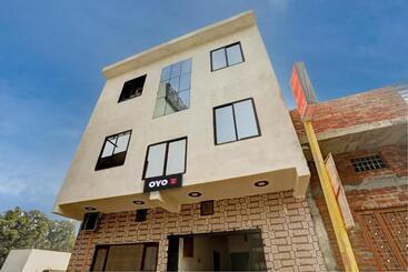 Hotel O Sharma Guest House