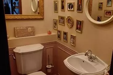 ベッドアンドブレックファースト Chambre D Hôte Suite Tournesol Au Fond Du Jardin