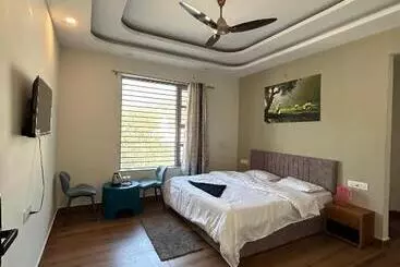 Hotel Devlok Homes